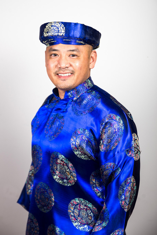 Jimmy Le in a Vietnamese áo dài