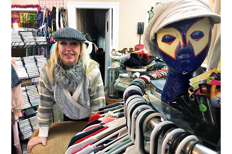 Peri Olson in Flashback.