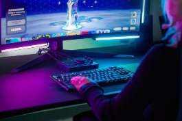 Timothy Murphy's Audio Radar enhances gaming experiences for deaf and hard-of-hearing players.