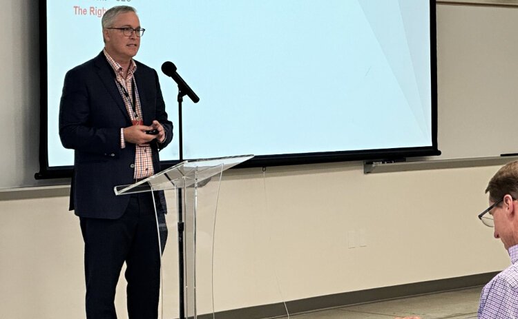 Randy Thelen discusses The Right Place's AI Roadmap during the group's Manufacturers Council Aug. 14.