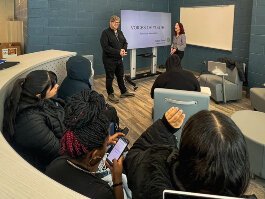 Rapid Growth Publisher Tommy Allen welcomes students at Lee High School to Voices of Youth.