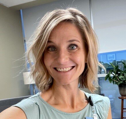 Dr. Lyndsay Volpe-Bertram