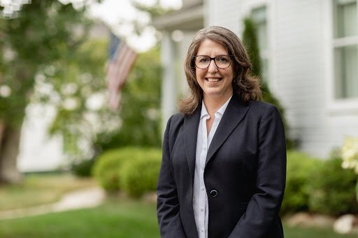 Representante estatal Rachel Hood