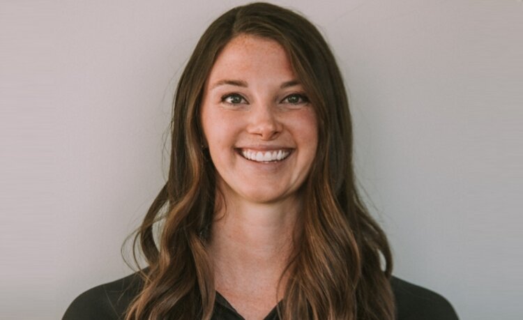 Rebekah VanZegeren is a former college athlete turned physical therapist.